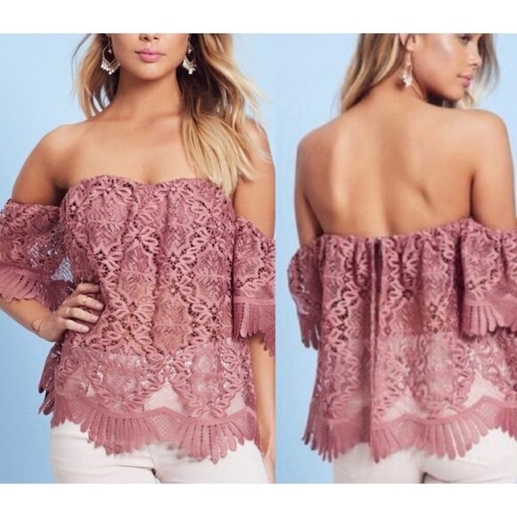 Lovers & Friends | Life's a Beach Lace Top in Mauve - Picture 1 of 10